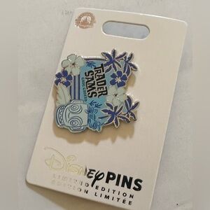 Limited edition Disney trader Sam’s pin brand new
